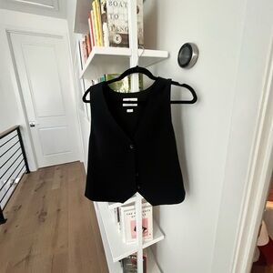 Aritzia Babaton Black Vest